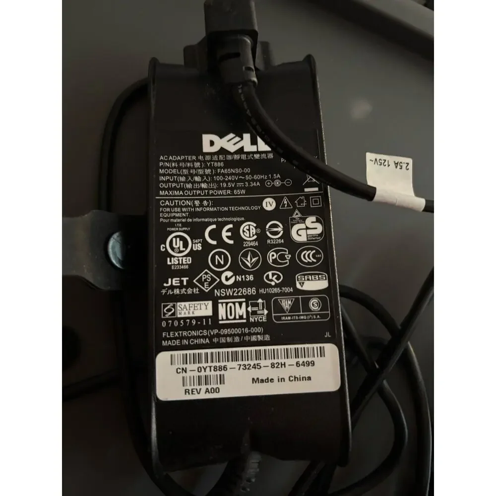 DELL AC Adapter Model FA65NS0-00